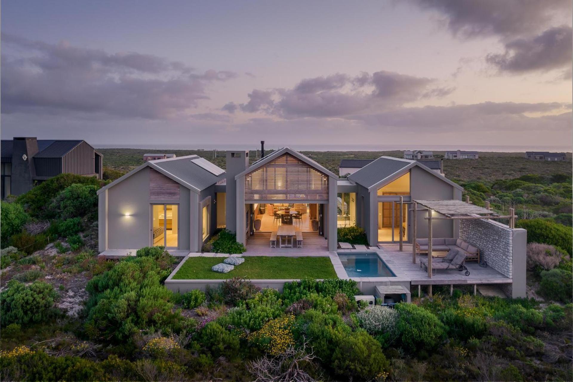 Apartment Romansbaai Collection